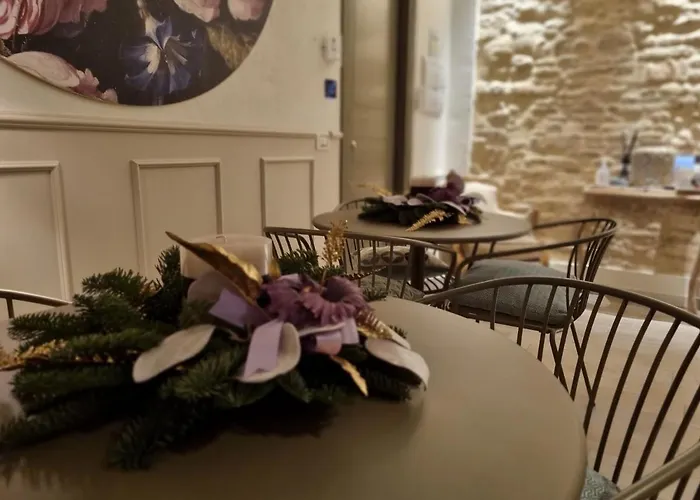 Dimore D'avalos Boutique 4* ואסטו