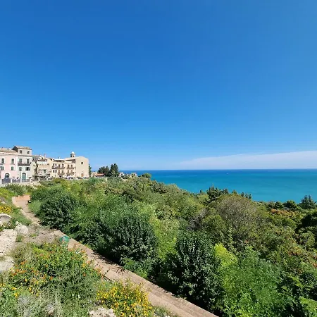 Dimore D'avalos Boutique * Vasto