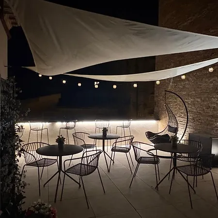 Dimore D'avalos Boutique Bed & Breakfast 4*