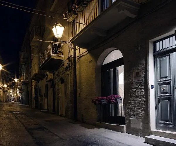 Dimore D'avalos Boutique Bed & Breakfast 4*