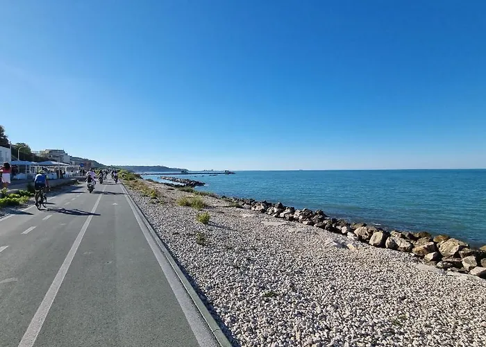 Alojamento de Acomodação e Pequeno-almoço Dimore D'avalos Boutique Vasto